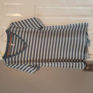 LuLaRoe Christy Tee